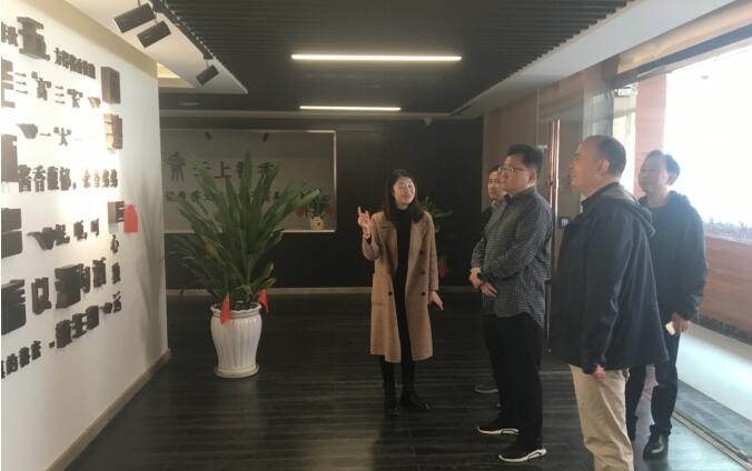 �������ʶ�������й����Ϻ������ں�������ģ��Ŀ