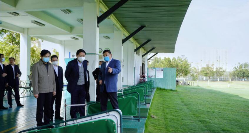 w66���ŵ�ί��ǡ����³��ζ��ʶӿ����Ĵ�����ѧԺ