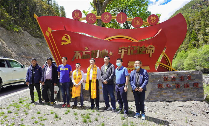 w66���ŵ�ί��ǡ������³��ζ��ʶӸ����ͬ���ƽ��Կڰ������