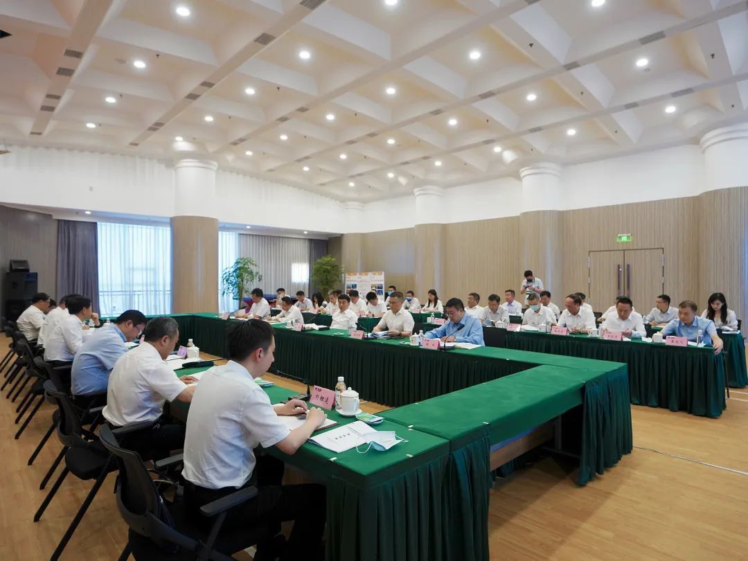 abfc565b-0a93-4e12-b2d5-ee9b11d77d71