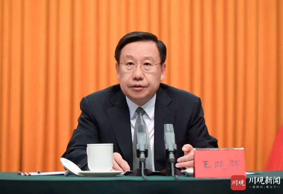 ad34d6e4-fa55-4f77-94c2-a450f8aaec9e ad34d6e4-fa55-4f77-94c2-a450f8aaec9e